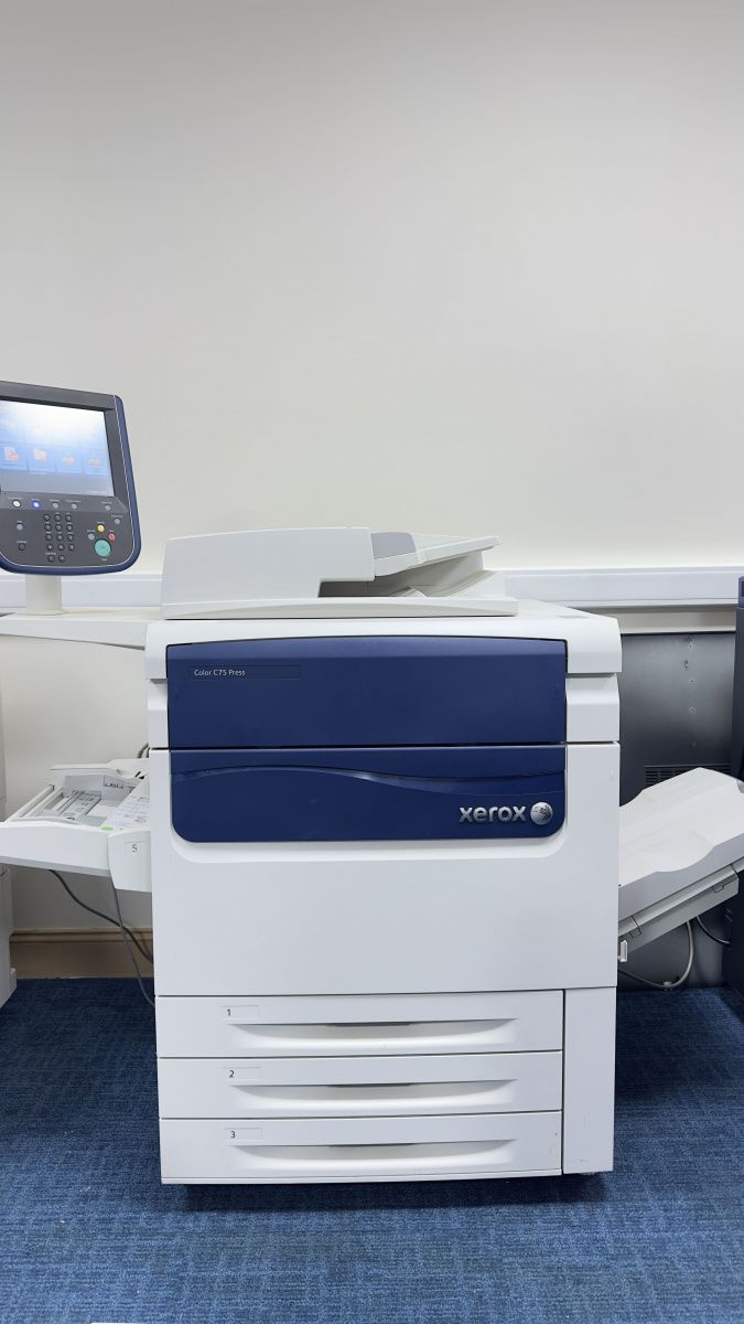 МФУ Xerox C75 с пробегом
